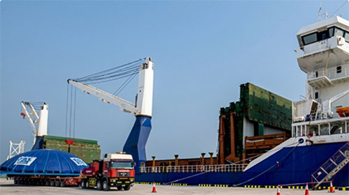 المنطقة اللوجستية لميناء خليفة